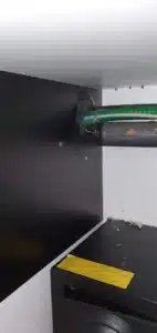 rebouchage trous souris xcluder dans un restaurant avec laine d'acier